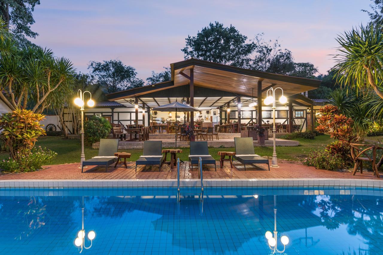 Eco Valley Lodge Pak Chong Екстериор снимка