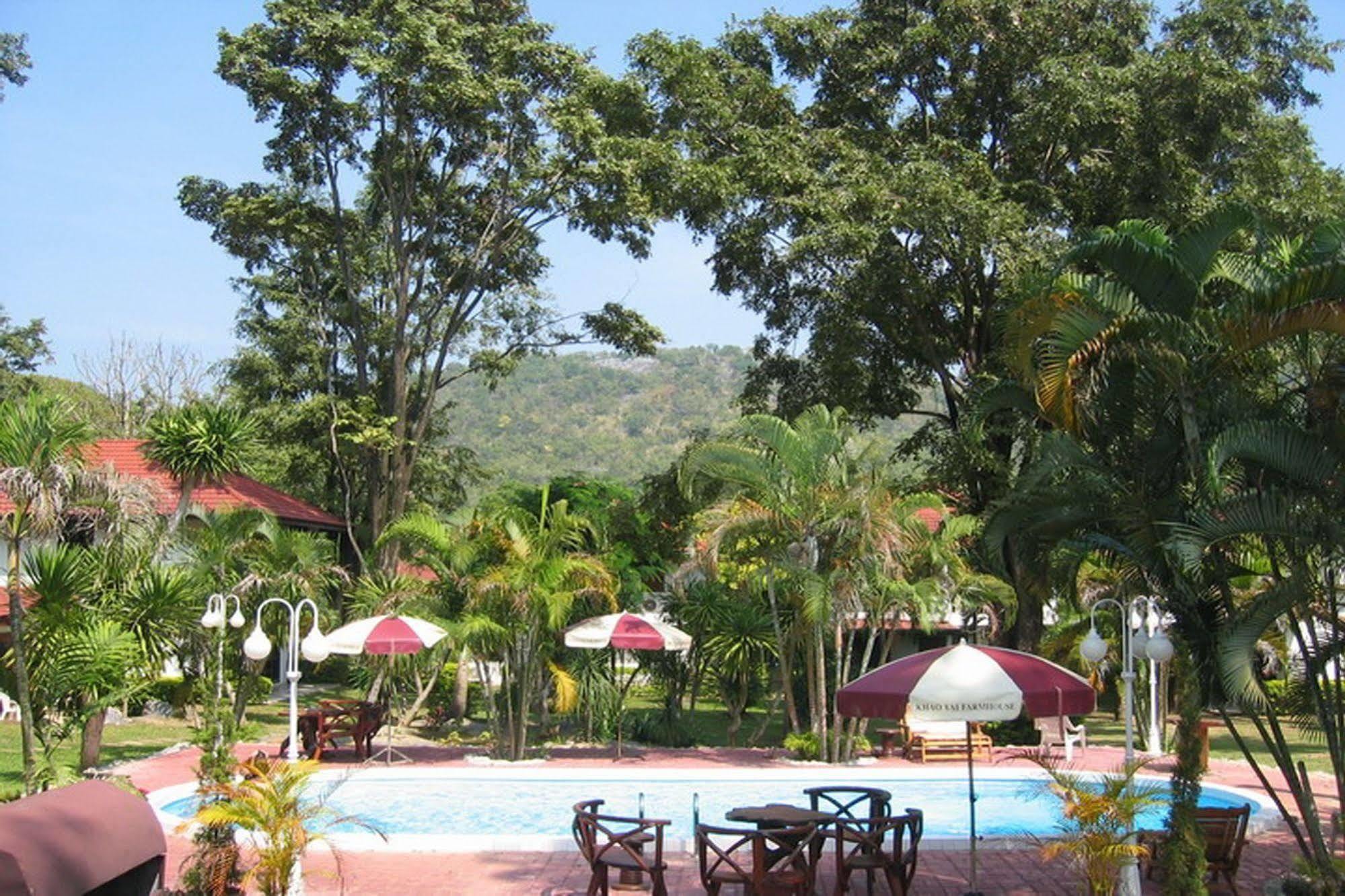 Eco Valley Lodge Pak Chong Екстериор снимка